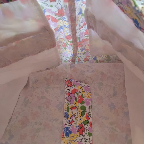 Gap - Gap for Good Multicolor Floral 5" Cotton Blend Shorts in Size 14 - Picture 15 of 16